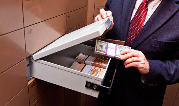 фото банквоской ячейки для хранения денег